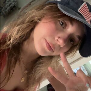 Meet your Posher, Lilly